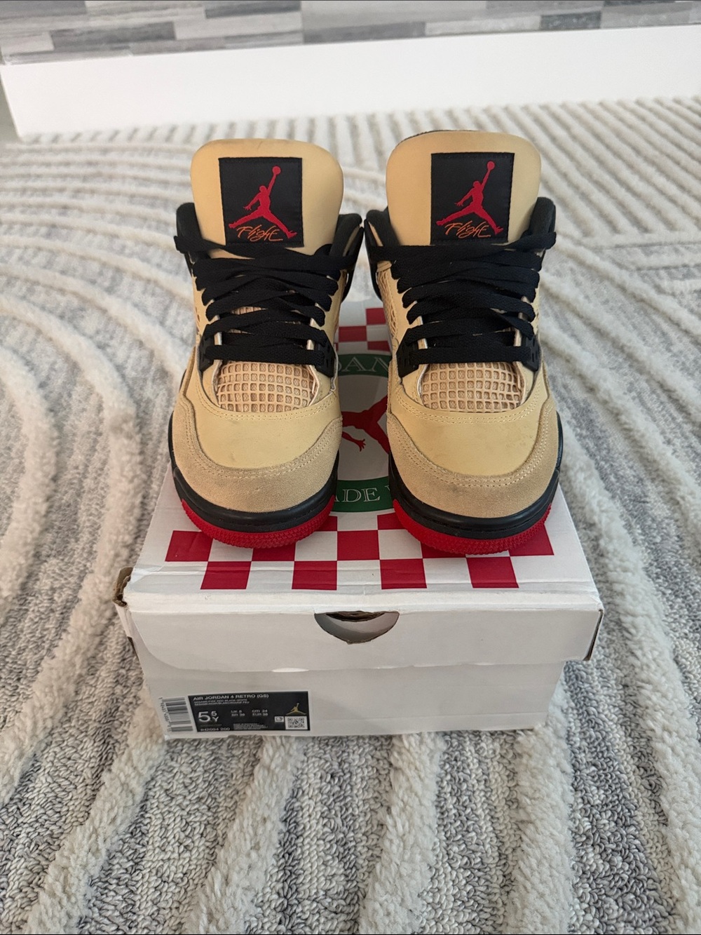 Jordan 4 Retro used